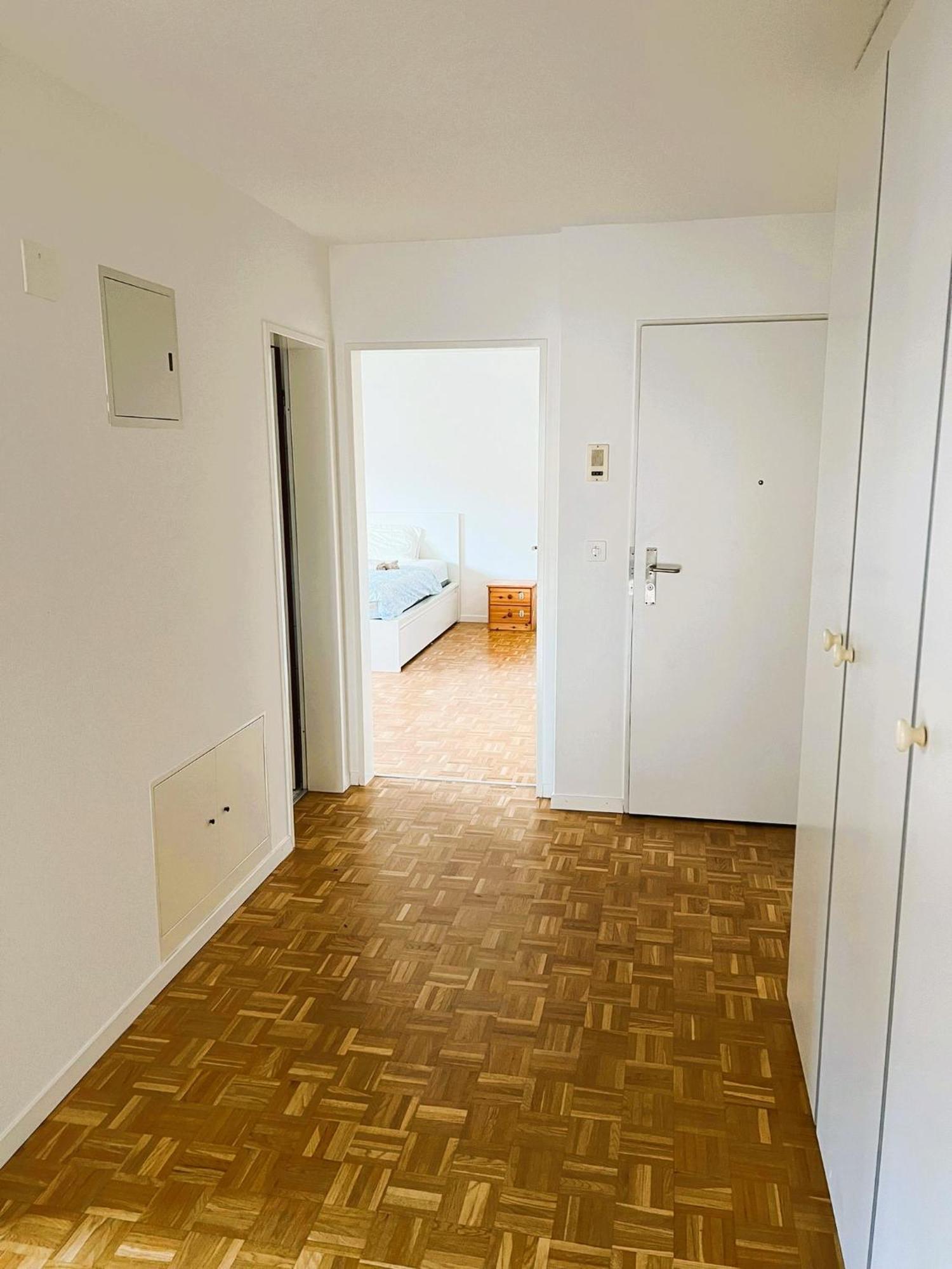 Huge Center With Balcony In Zurich, Kars - Self Checkin Apartment Zurich